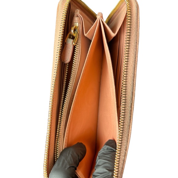 Prada Powder Pink Large Saffiano Leather Zip Around Wallet A49 - Picture 5 of 6